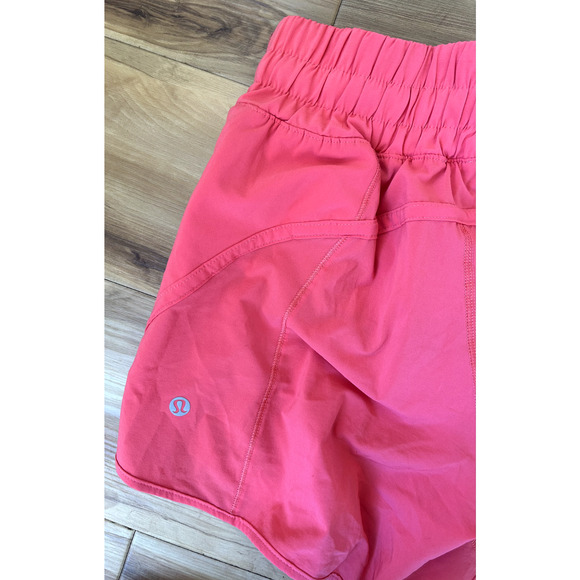 Lululemon Track That Mid-Rise Short 5" Size 2 Pale Raspberry Athletic VGC - Picture 4 of 4